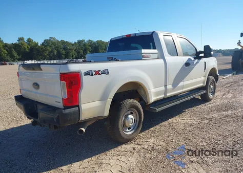 2019 Ford F-250 Xl z USA, uszkodzony, nr VIN 1FT7X2B63KEG79730